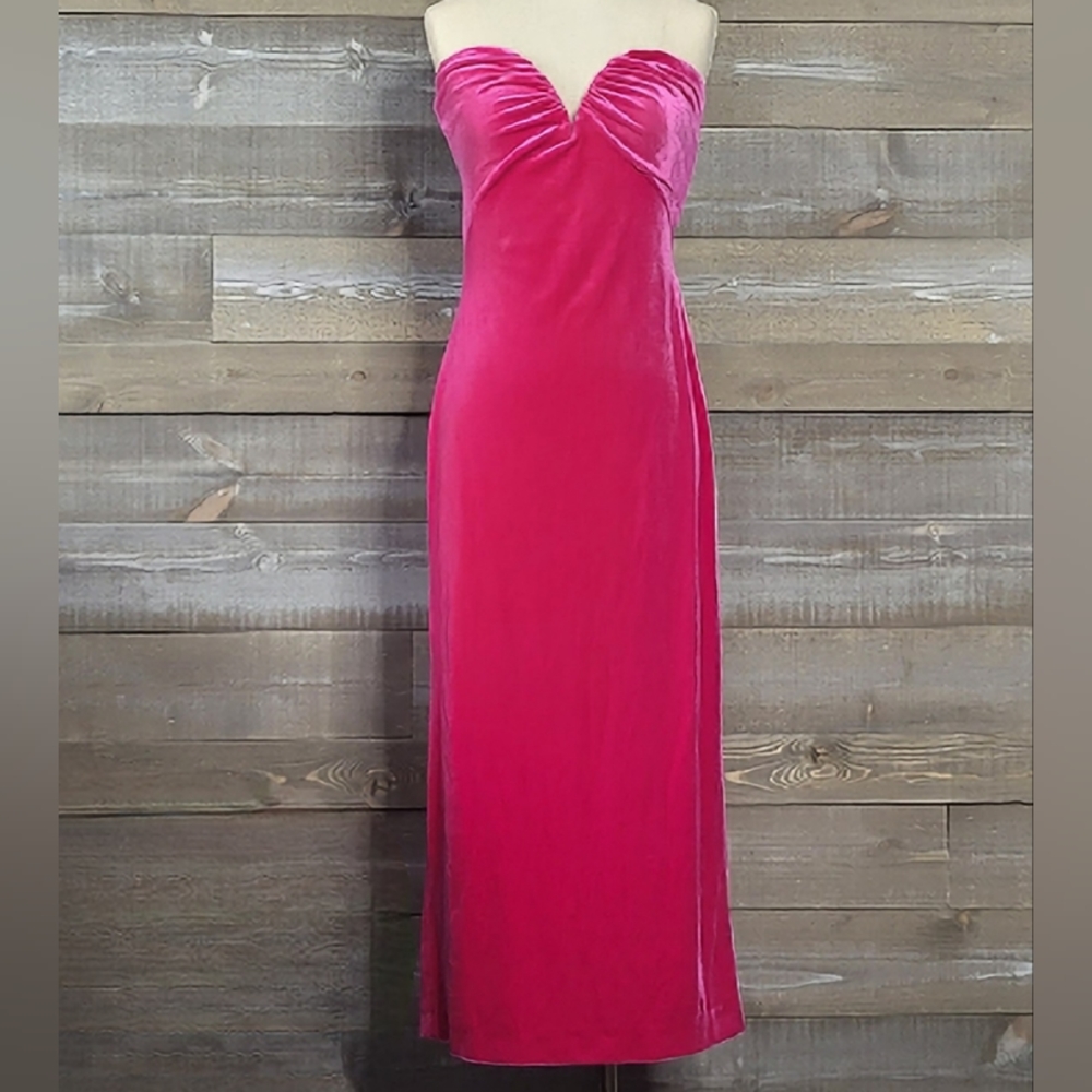 Zara Velvet Sweetheart Ruched Bust Sleeveless Tube Midi Dress
